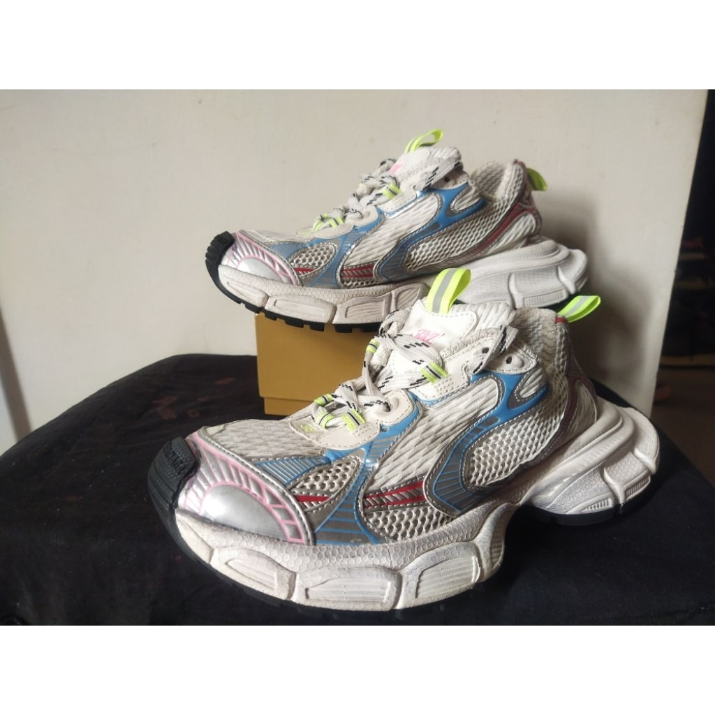 Balenciaga 3XL Sneaker size 38