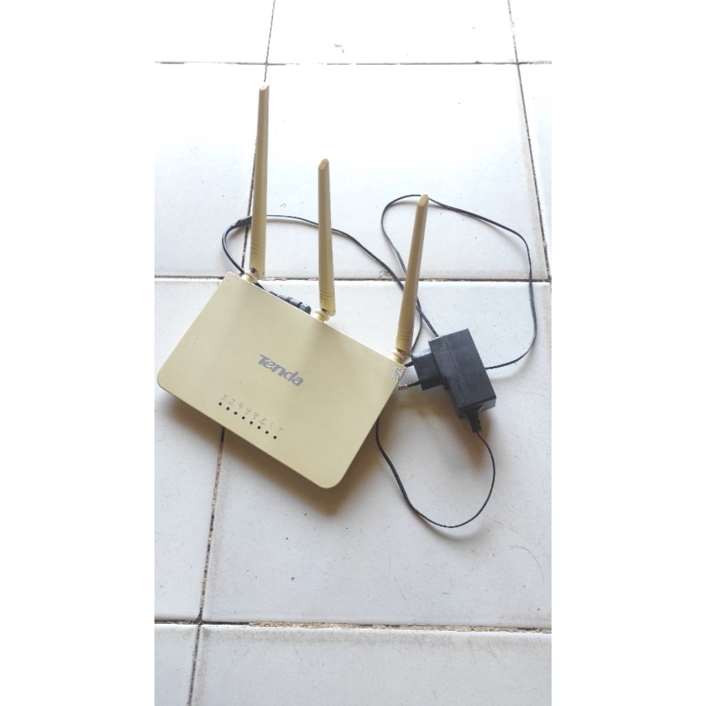 ROUTER TENDA F3 BEKAS NORMAL