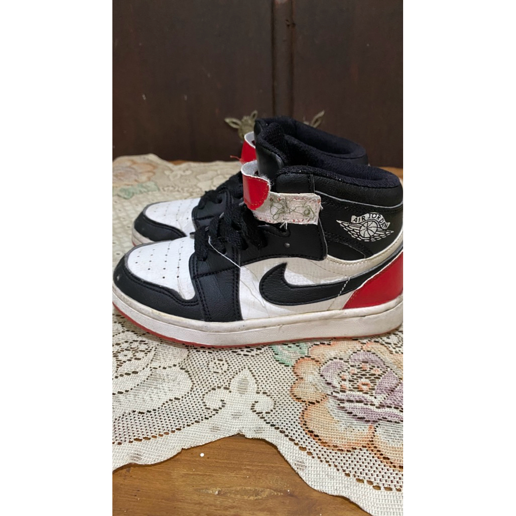 PRELOVED SEPATU NIKE JORDAN ANAK
