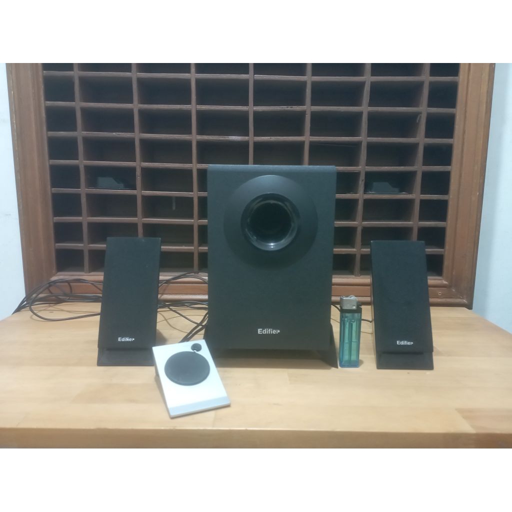 Edifier M1360 Multimedia Speaker ( 4" inch ).