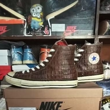 Converse CTAS Crocoskin, Japan Market, Made in Japan, SZ.42/270. Original. Rare item collectiable