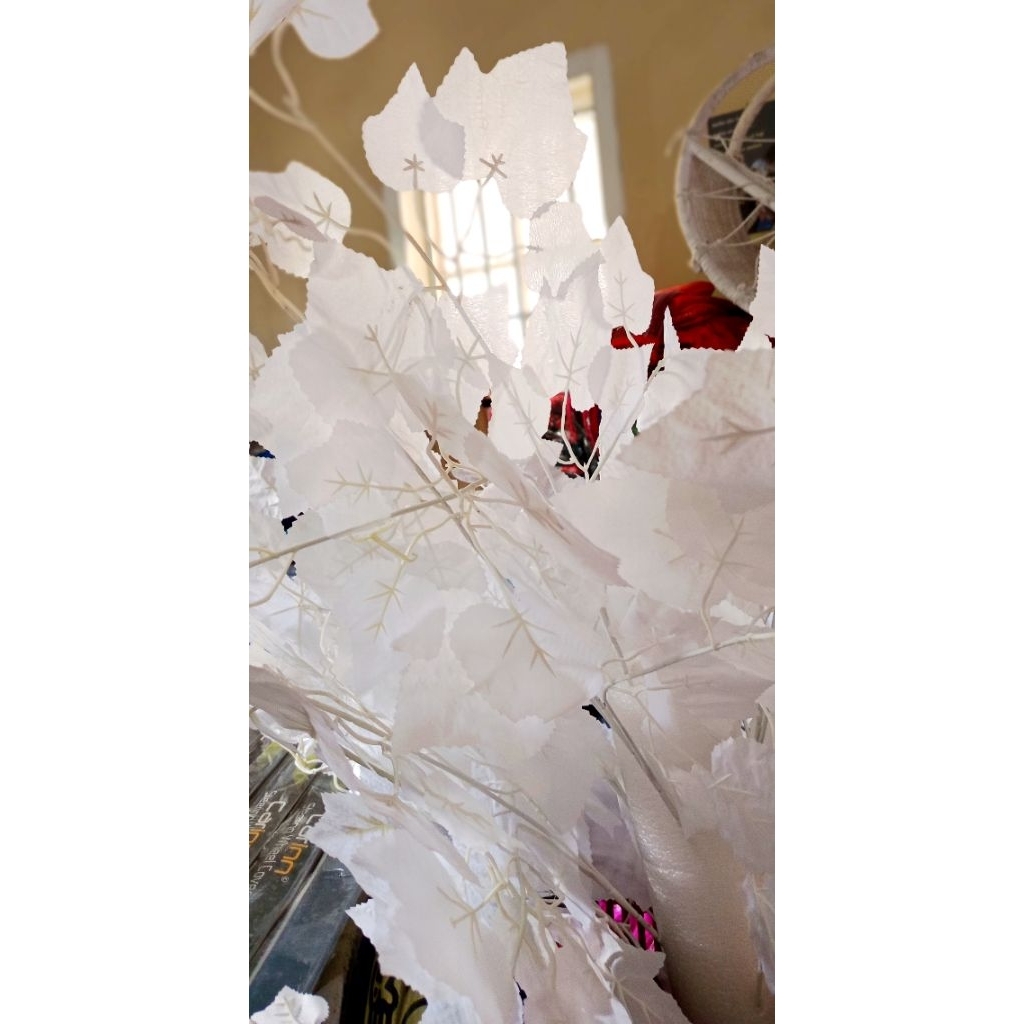 RIJEK KEMASAN LUAR - BUNGA PUTIH PALSU DEKORASI GEDUNG PESTA PERNIKAHAN WEDING ORGANIZER ULANG TAHUN