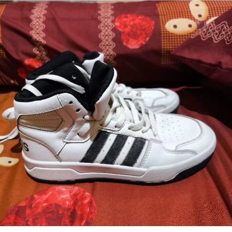 Sepatu Adidas Neo High White Leather Size 37.5