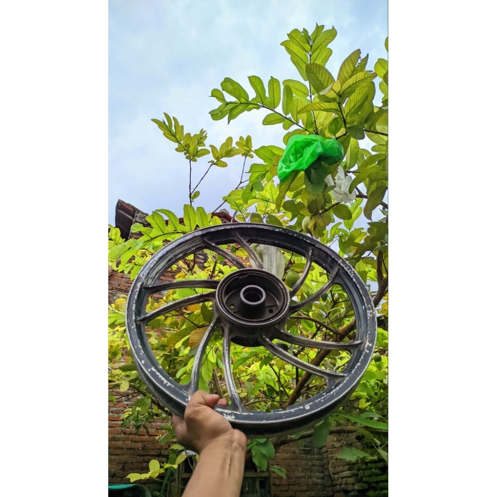 velg Belakang Cefiro ORI Yamaha fiz r, force 1, sigma, Alfa ring 17