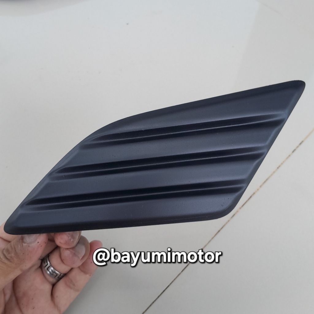 ORIGINAL cover bumper bemper KANAN Honda JAZZ GE8 2009 2010