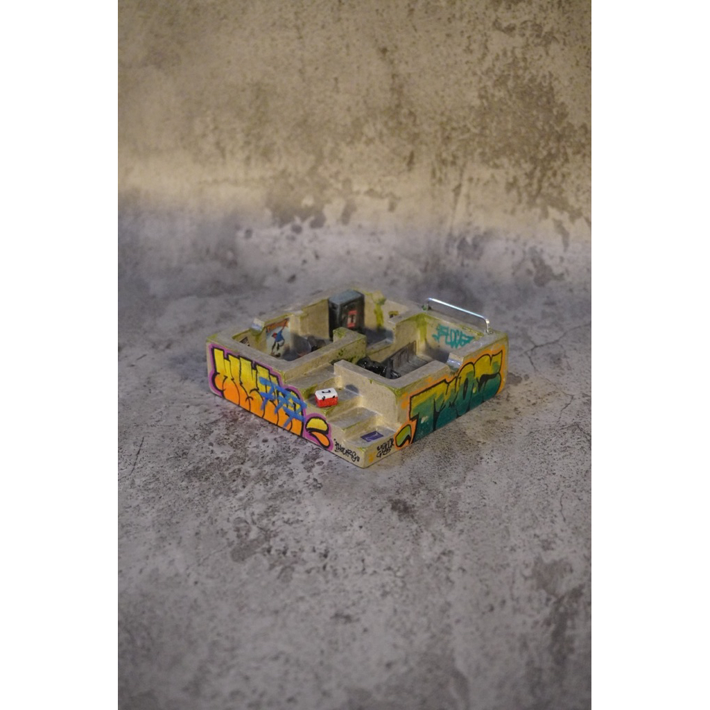 Graffiti Organizer Vol.4 | Organizer | Ashtray | Asbak | Clay | Clay art | Clay custom | Asbak Skena