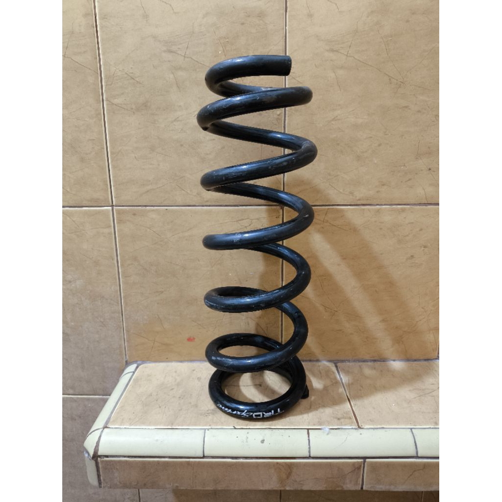 Per Keong Fortuner TRD Sportivo depan Original sebelah saja