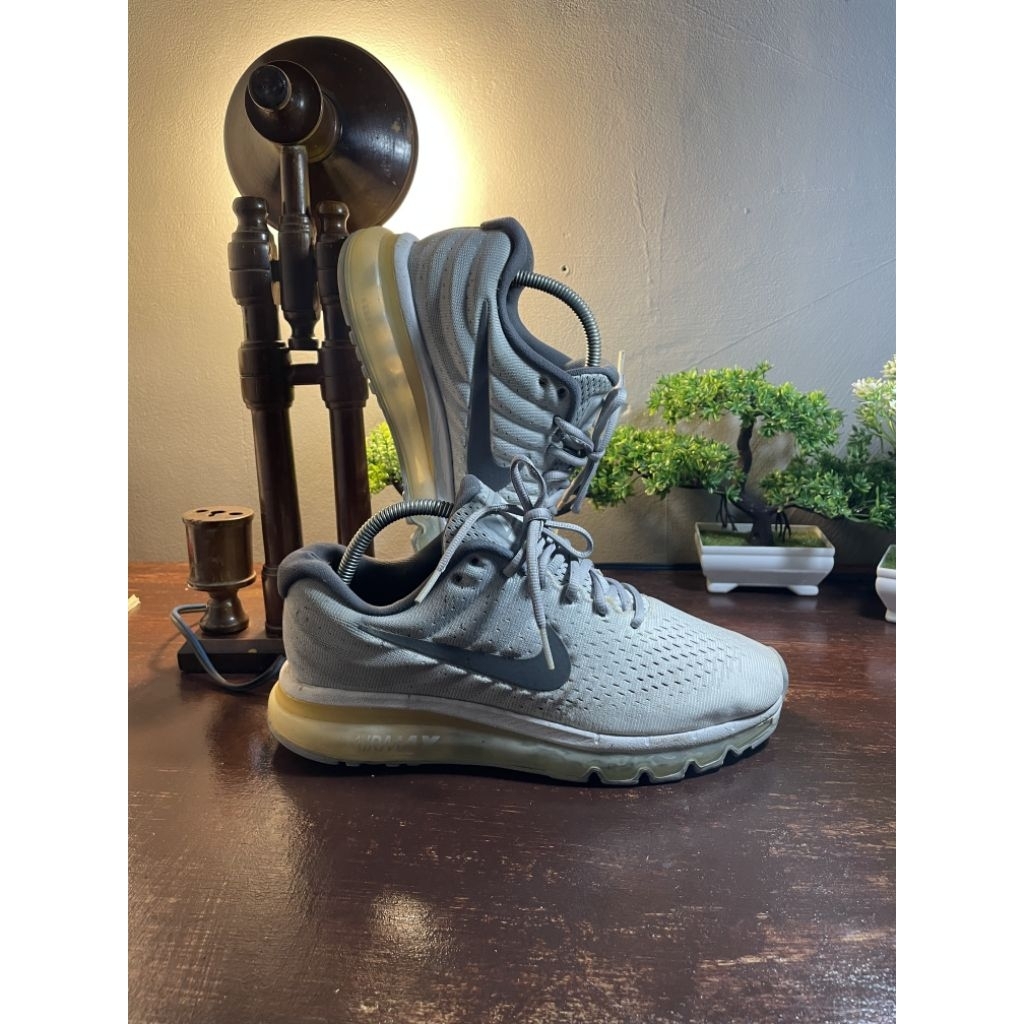 Sepatu Nike Air Max 2017 White Original Second