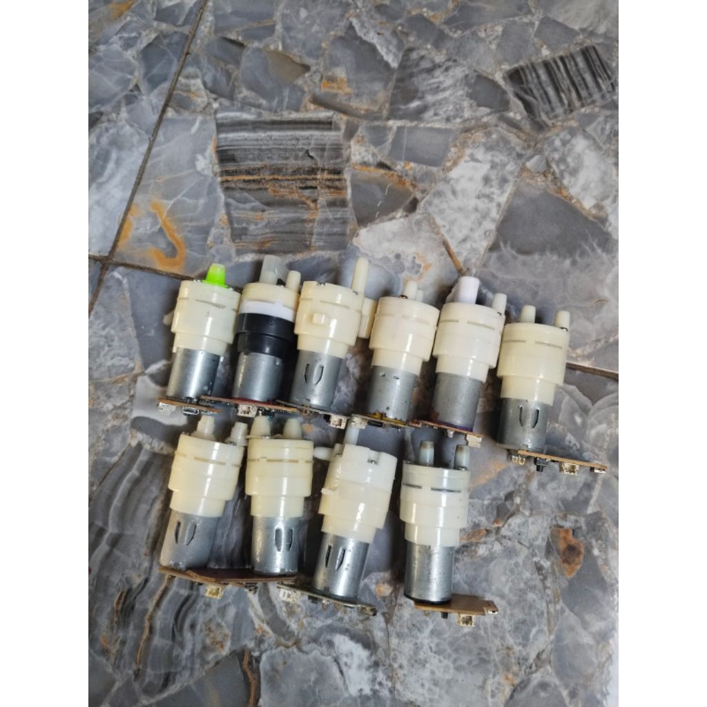 Dinamo Pompa Galon Elektrik Bekas 5V Multifungsi