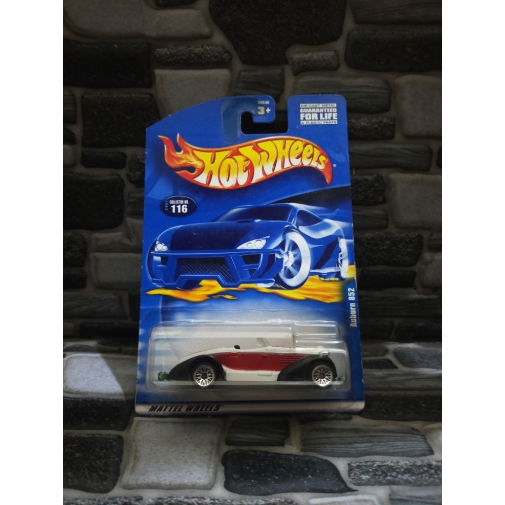 Hot Wheels Auburn 852 Putih Merah - Blue Card