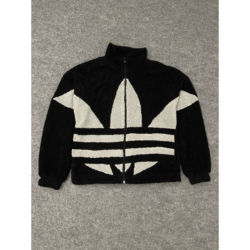 adidas big trefoil original