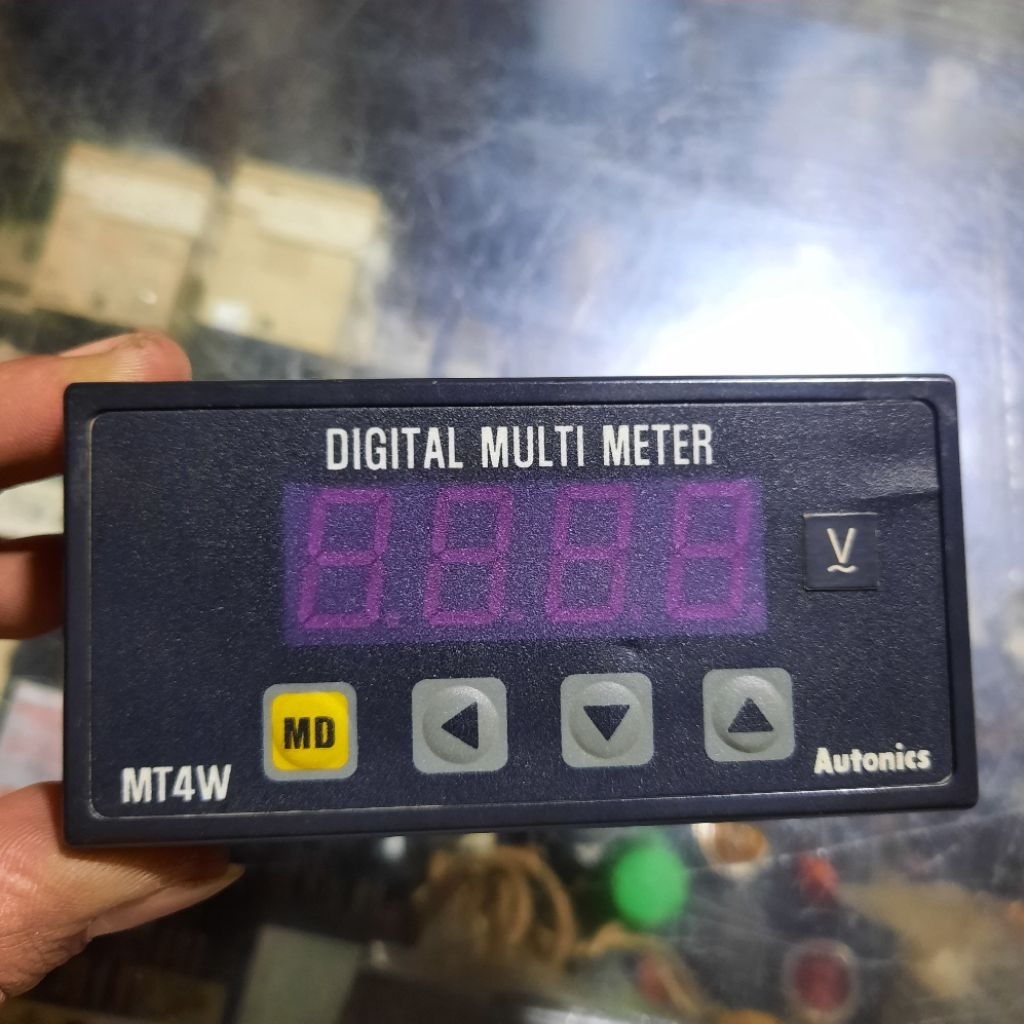 DIGITAL MULTI METER AUTONICS MT4W-AV-4N digital multi meter autonics mt4w