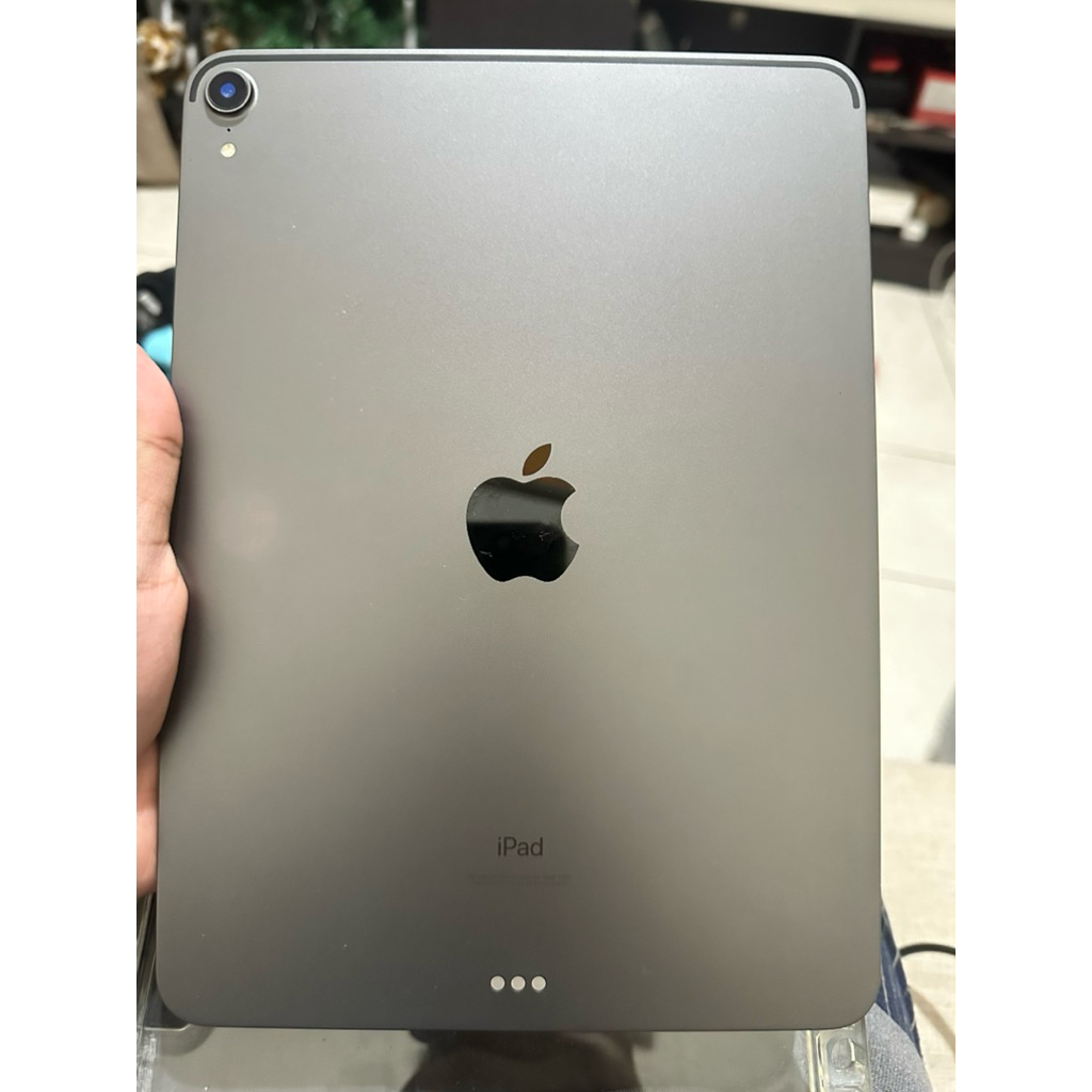 [Second] Apple iPad Pro 11 Inch 2018