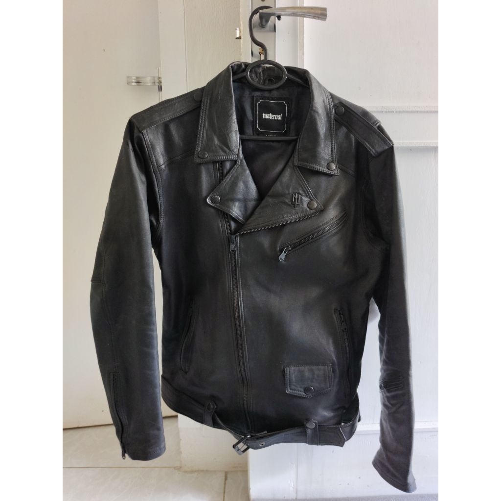 MATERNAL - JAKET KULIT - SECOND - SIZE L