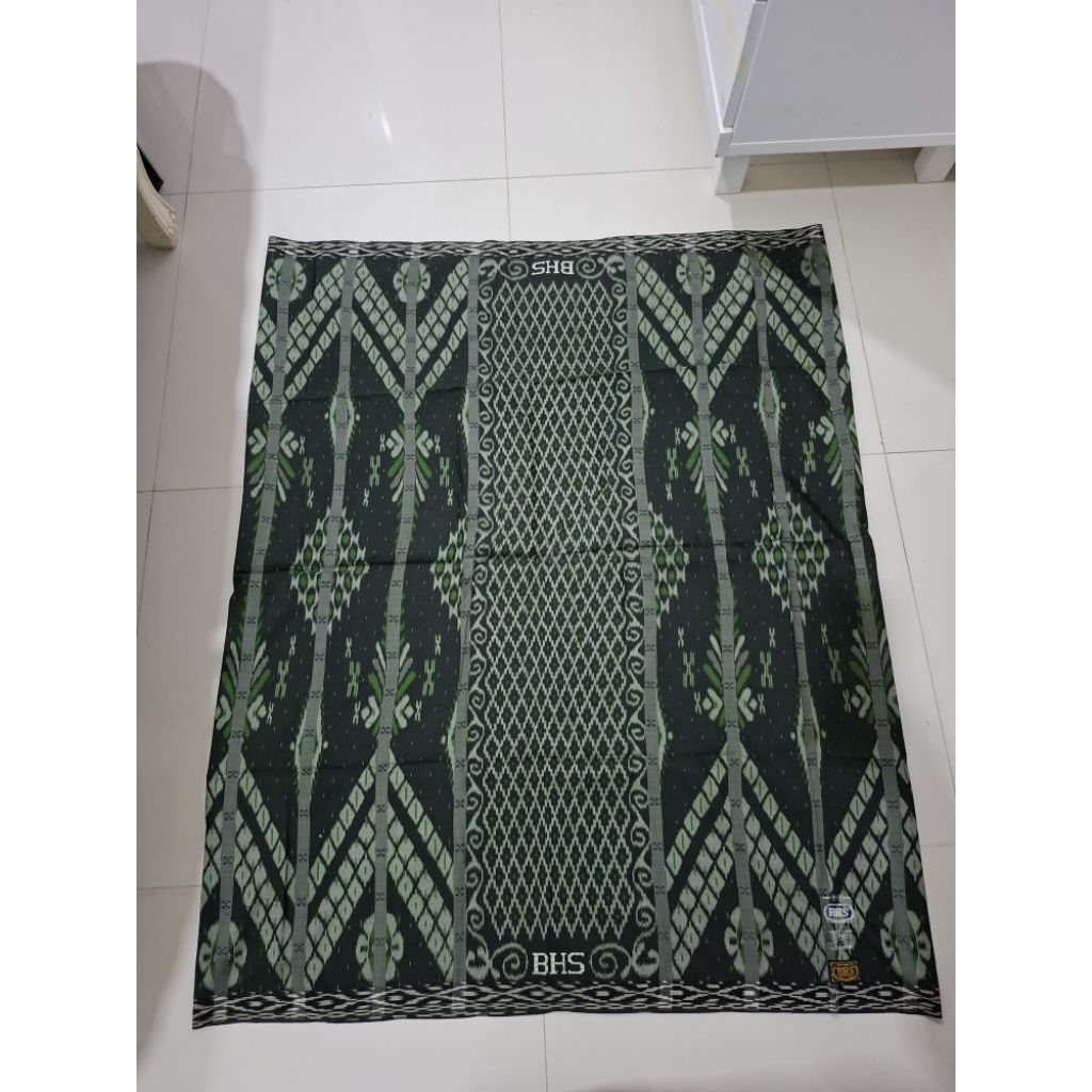 Sarung BHS Spunsilk KWG Full Sutra