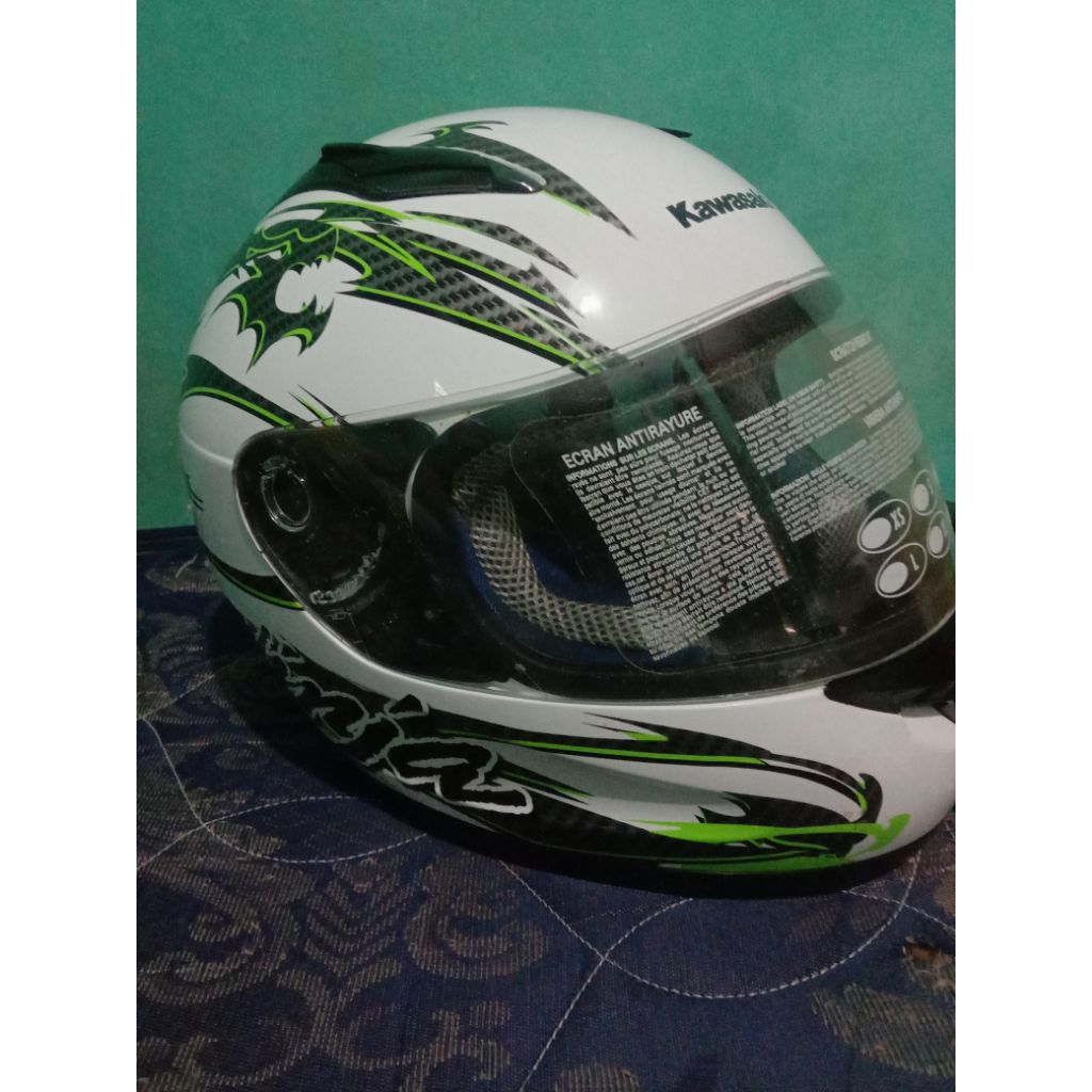 Helm Kawasaki Ori