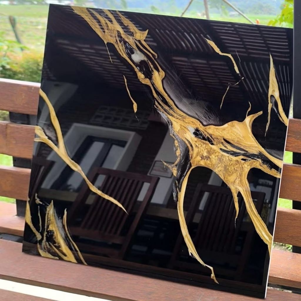 Granite 60x60 Cannisa Black Gold Glazed Polished