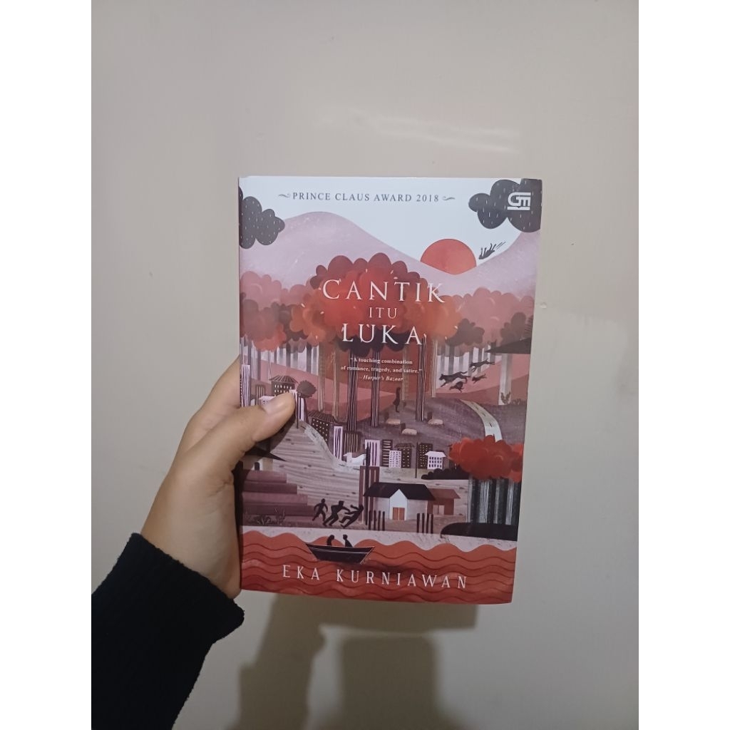 Cantik itu luka new sealed original