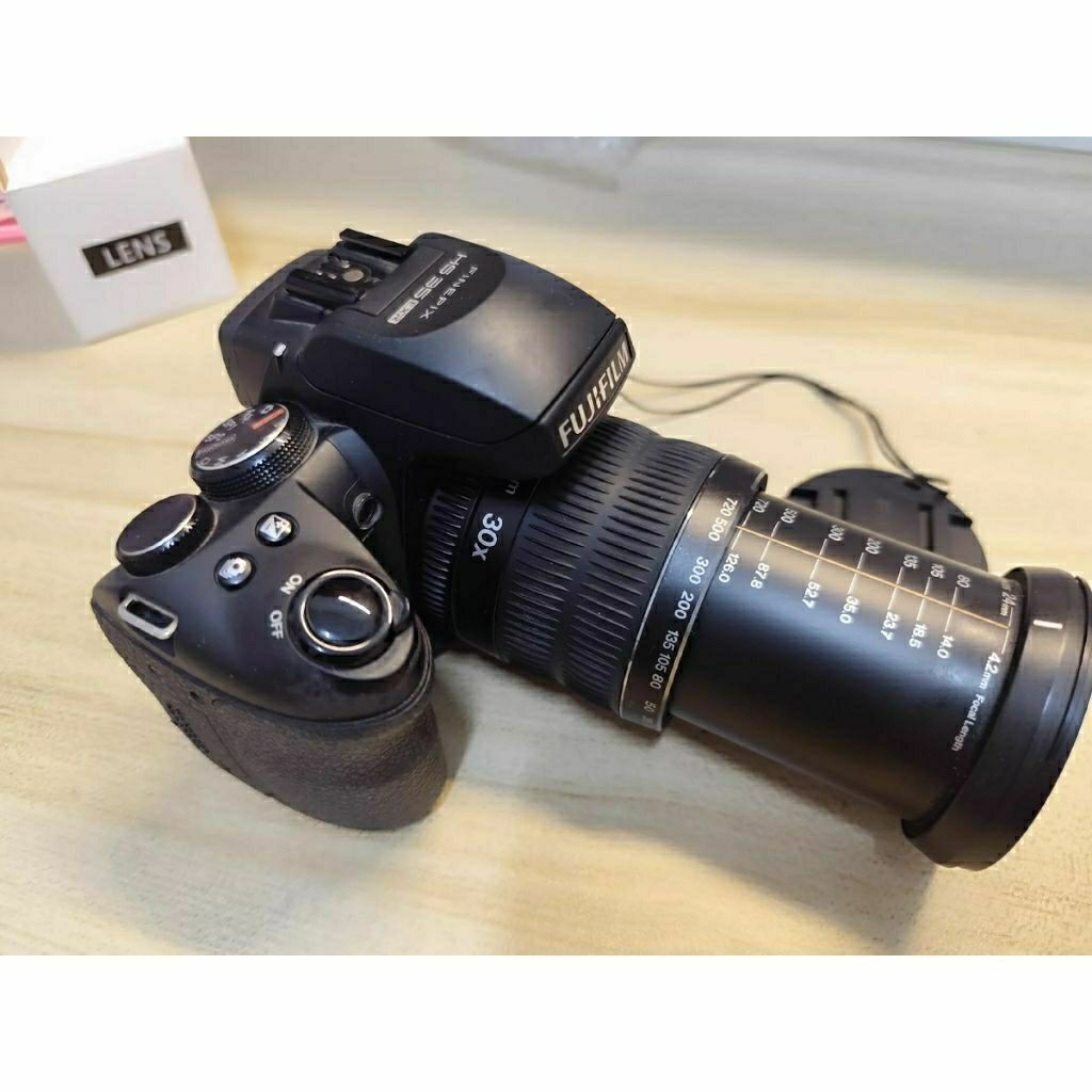 KAMERA FUJIFILM EXR SECOND