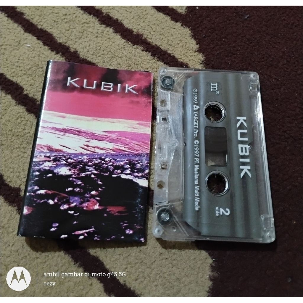 Kaset pita Kubik - kubik