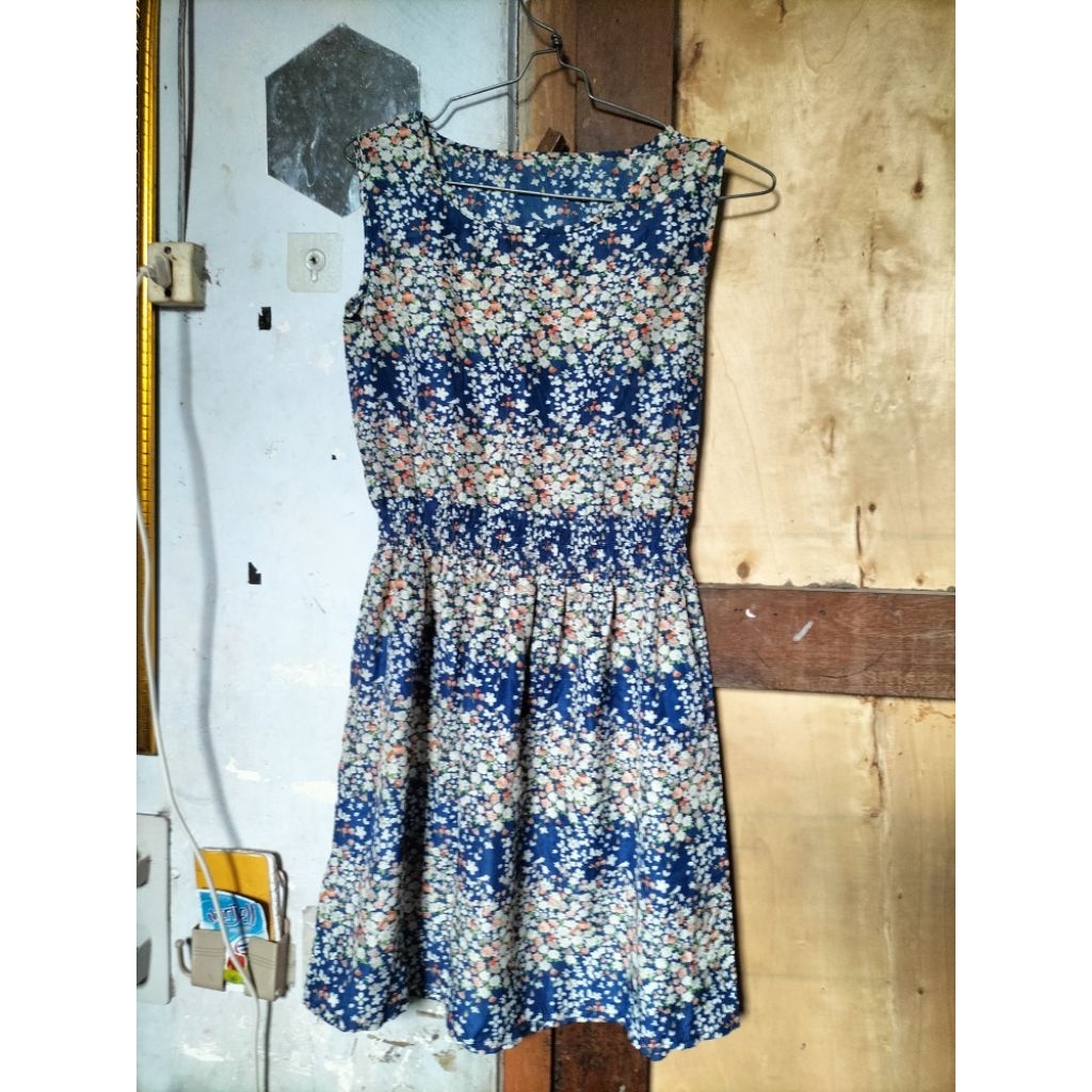 dress kutung bunga flower floral vintage biru putih minidress Korea BKK bangkok