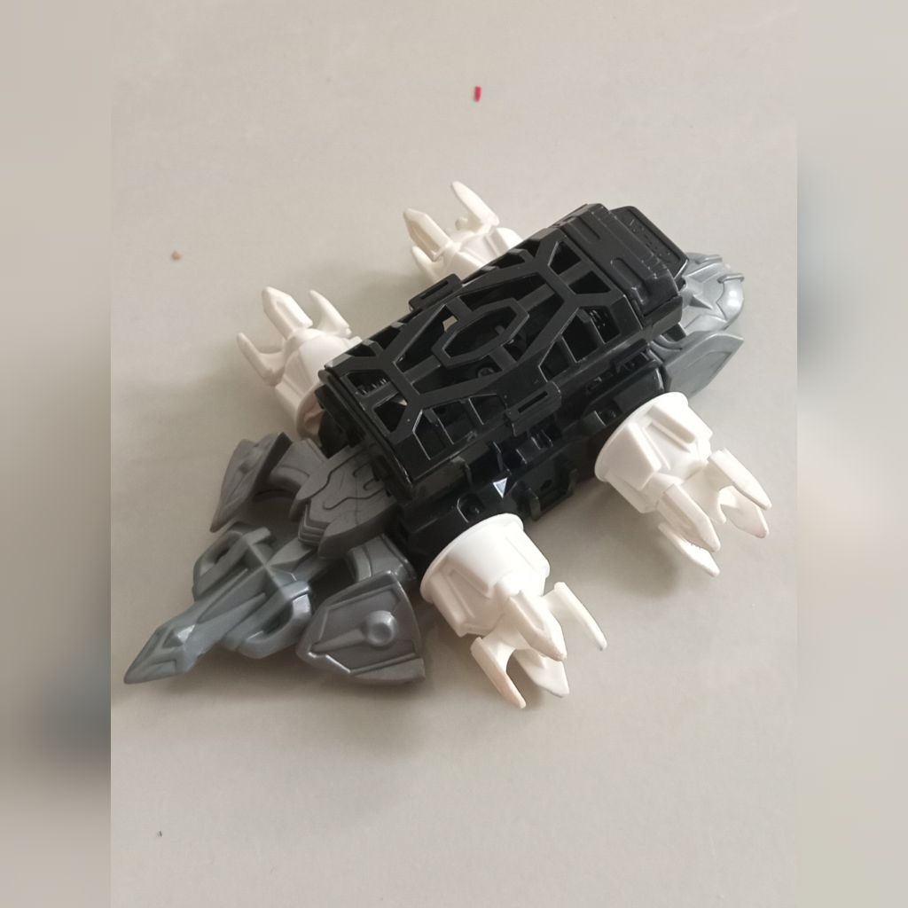 Crush Gear Garuda Phoenix Non Bandai