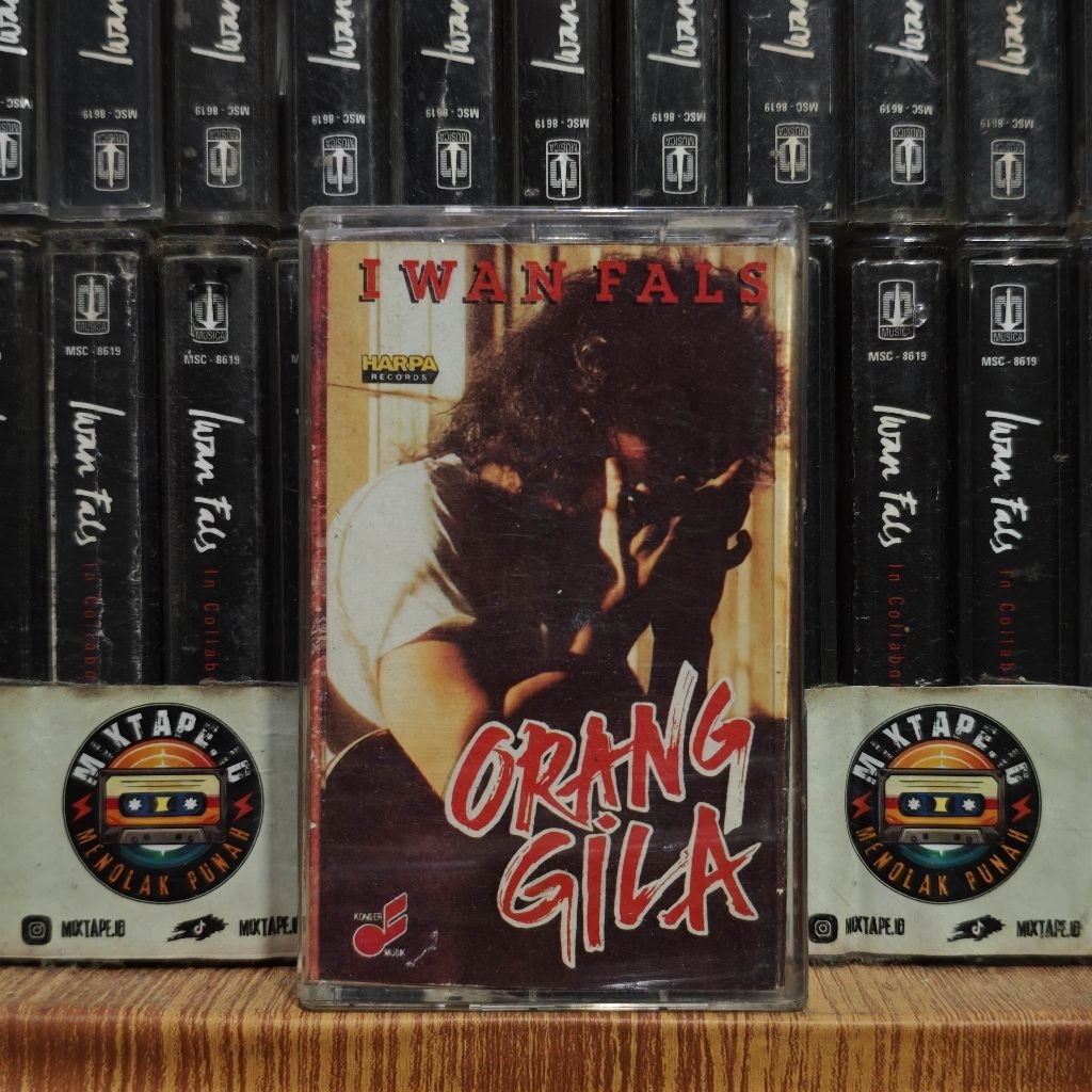 Kaset - Iwan Fals - Orang Gila - Radio Tape - Kaset Pita - Radio - Pemutar Kaset - Retro - Classic -