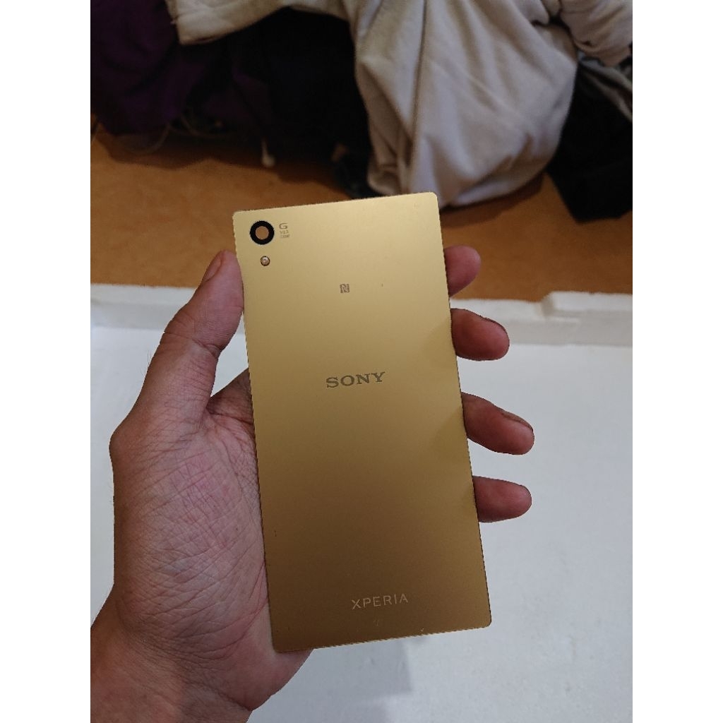 Backdoor Xperia Z5 big global