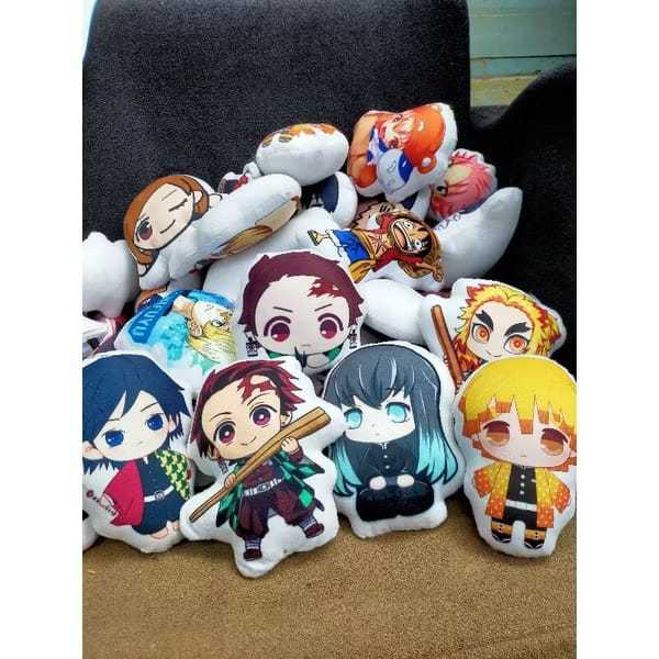 boneka mini anime  demon slayer