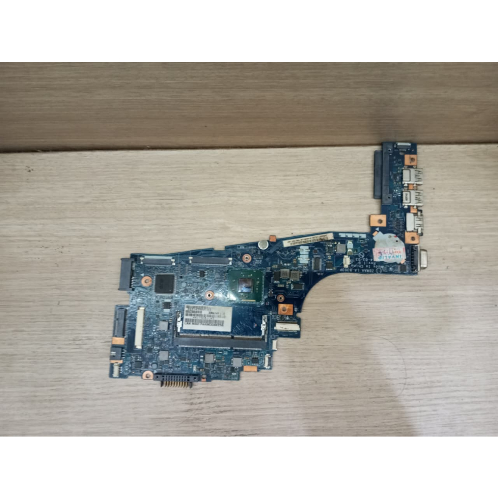 Motherboard Mobo MainBoard Toshiba C55-B5300