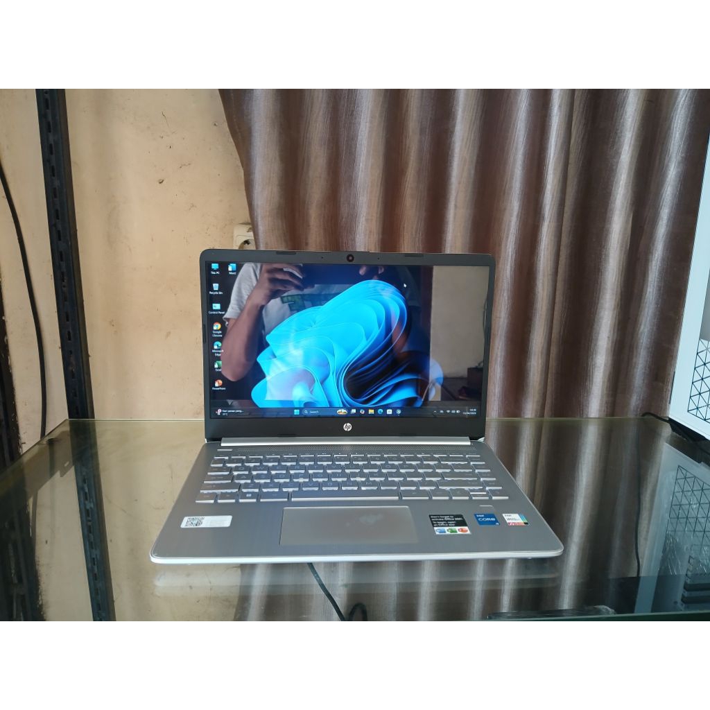 laptop HP core i5 1240p gen12 ssd nvme 512gb ram 8gb keyboard blacklite screen 14 inc fhd