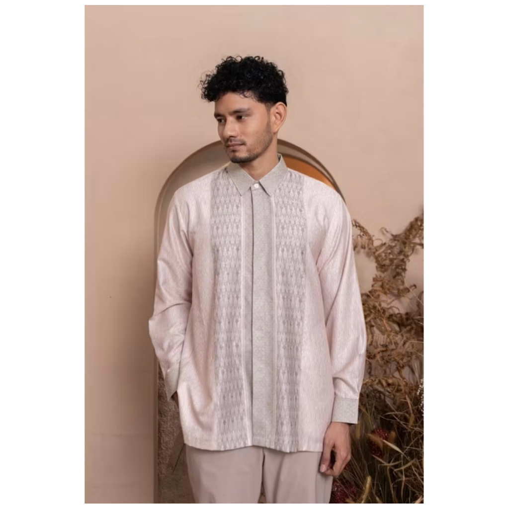 Bentalaya koko wearing klamby (PL)