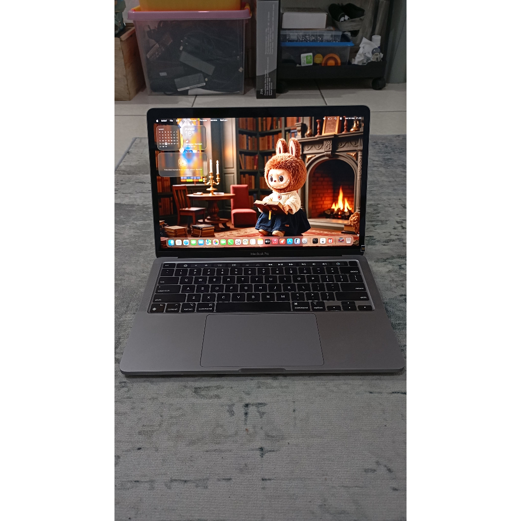 MacBook Pro 13" 2020 — M1 / 8GB / 256GB