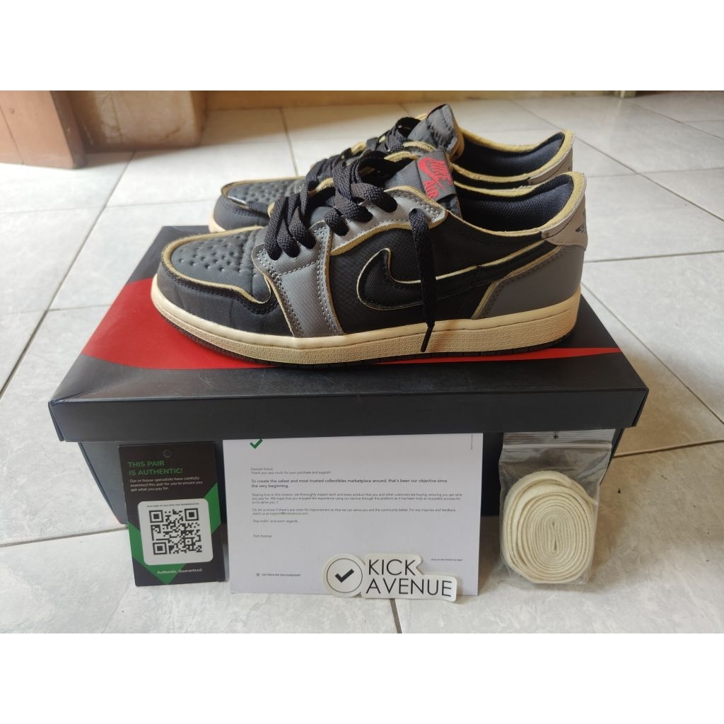 air Jordan 1 low og smoke grey