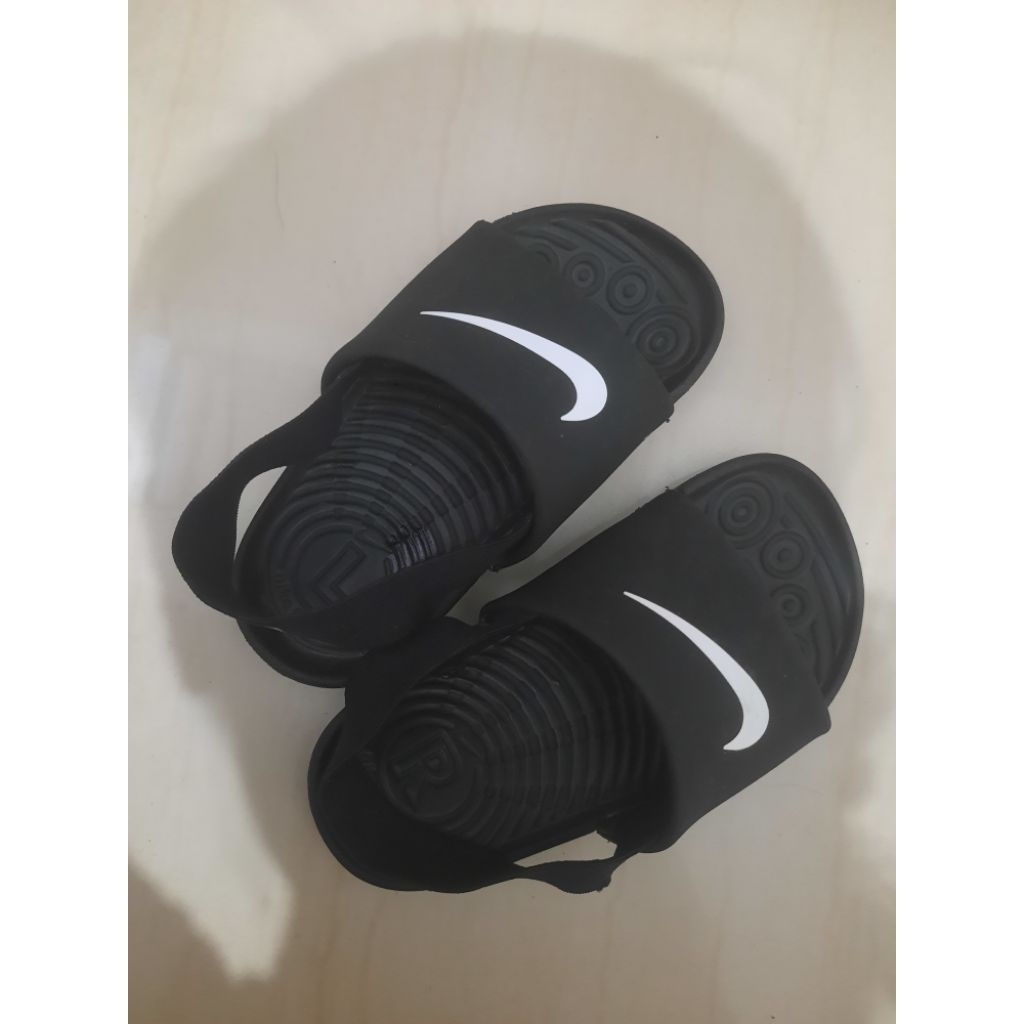 sandal nike kawa kids