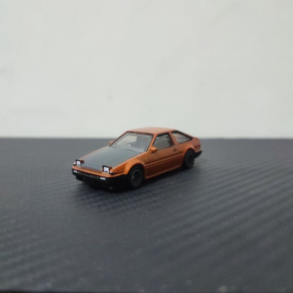 Hot Wheels Toyota AE86 Sprinter Trueno Premium Loose