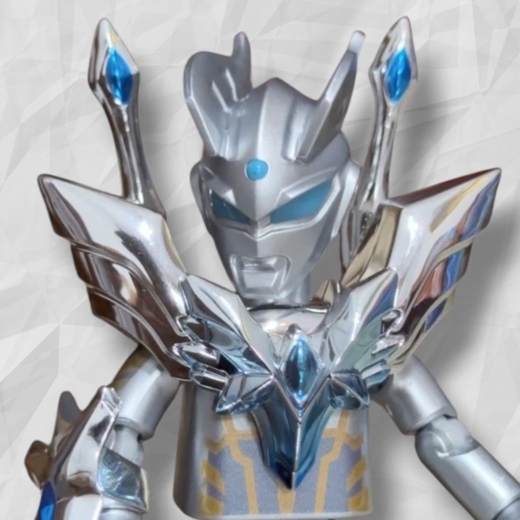 Secret Ultraman Galaxy Version 8 Ultimate Shining Ultraman Zero