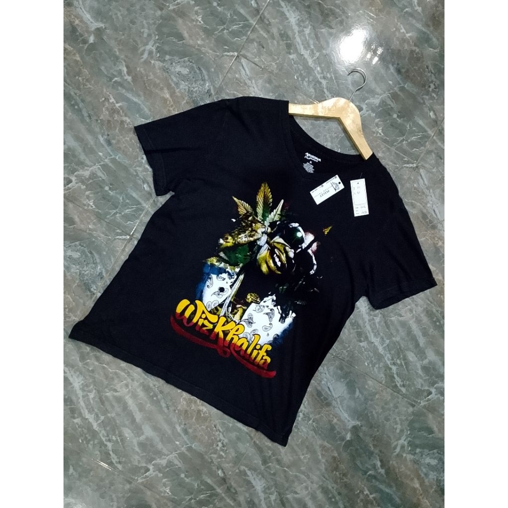Kaos Band Wiz Khalifah/T-shirt Musik Rege/Kaos Brand/Kaos Vintage/Colaboration/official band Musik/S
