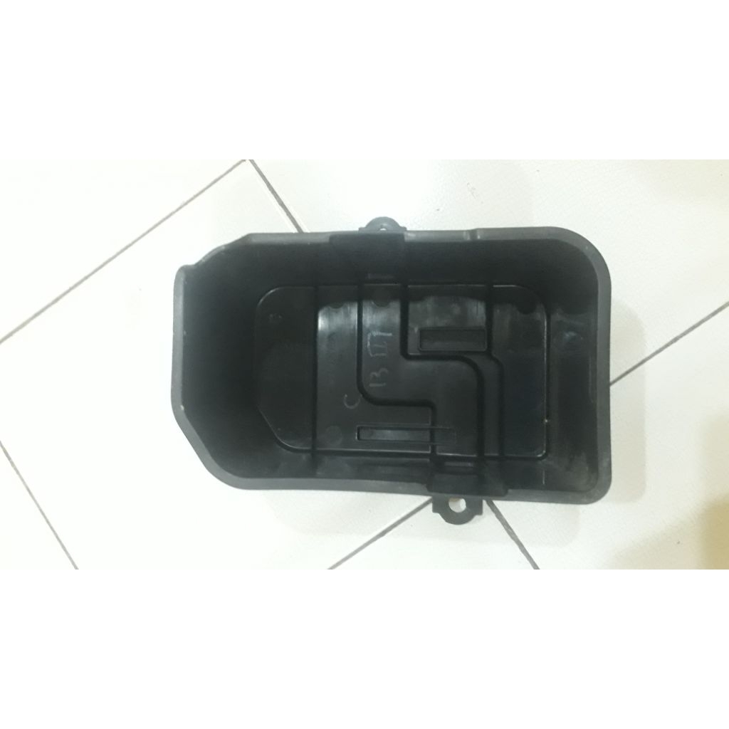 tutup accu Honda Beat/ vario 110 lama