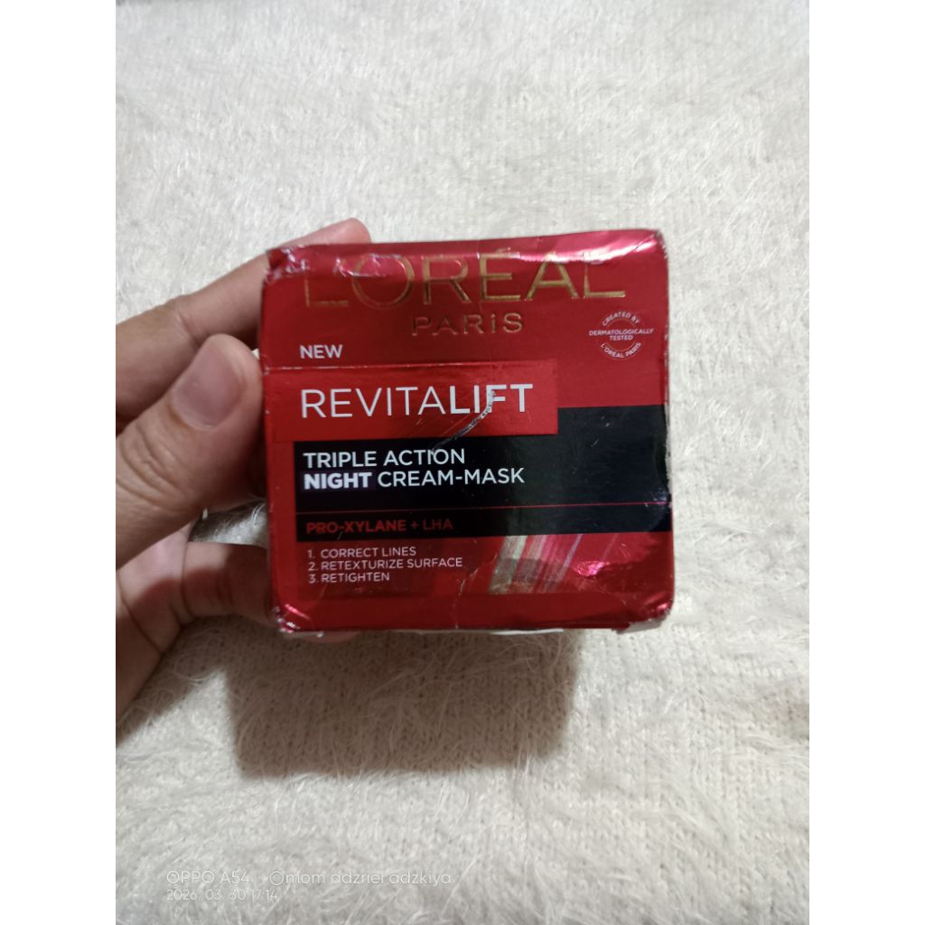 Loreal Revitalift night cream