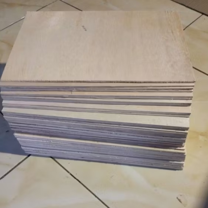 Triplek Lembaran 3mm 10 x 10 cm