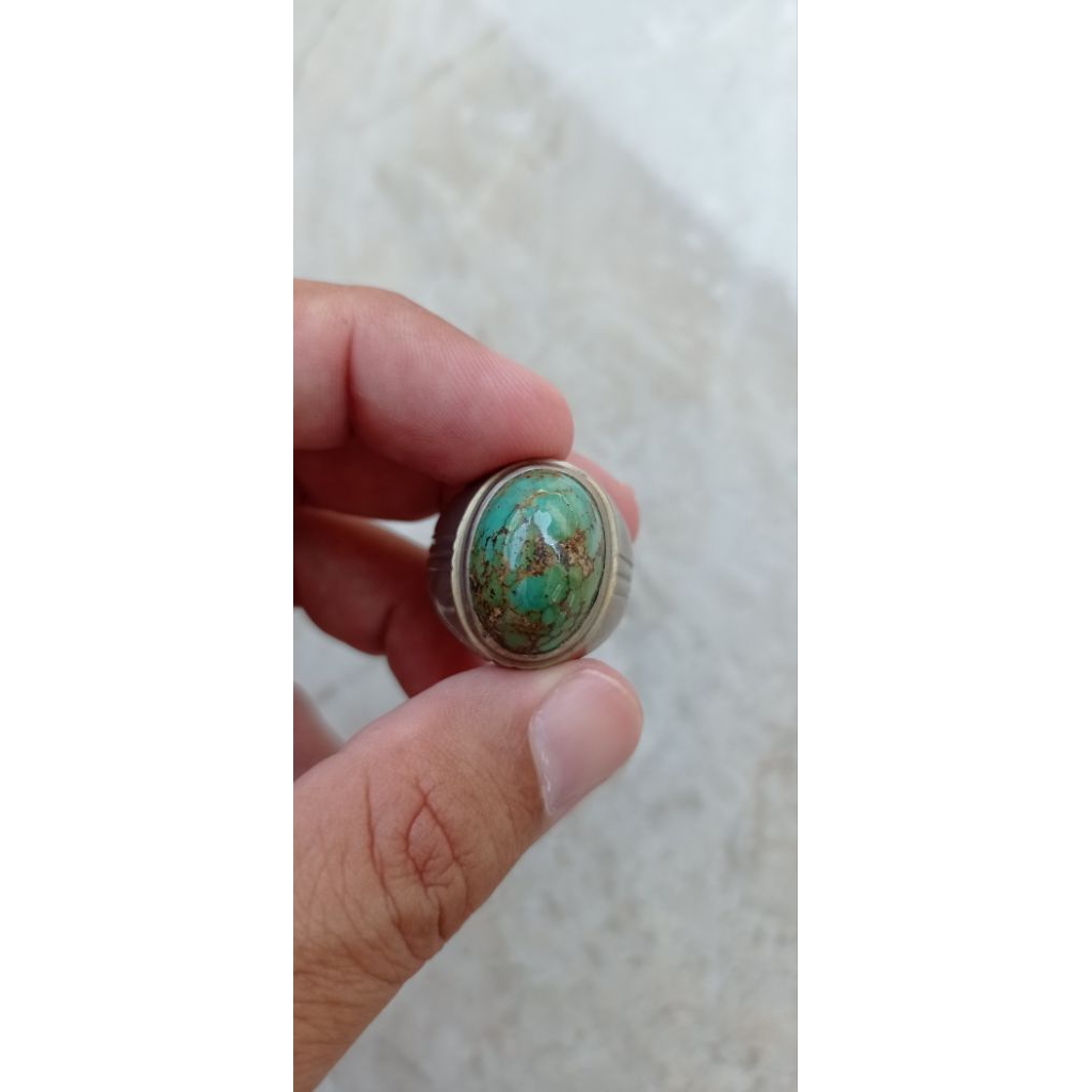 cincin batu pirus persia hijau serat emas
