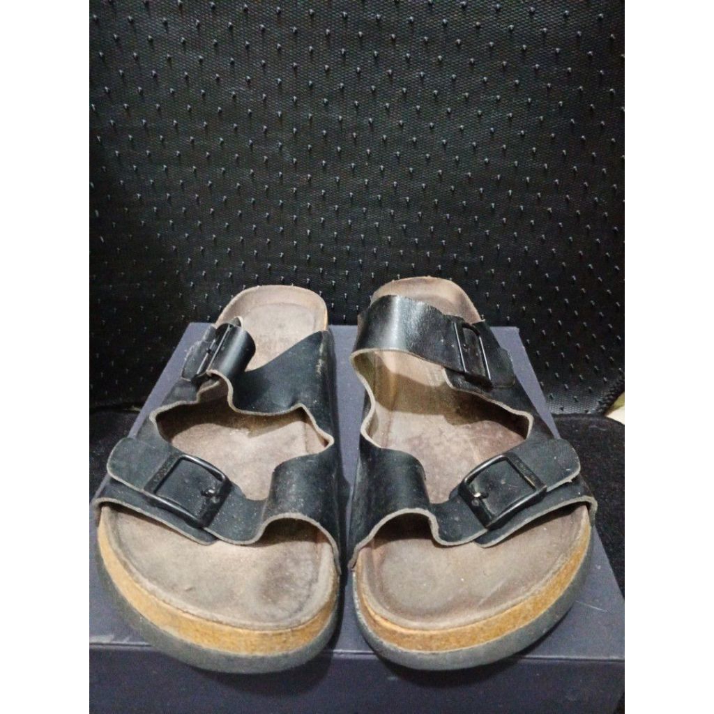 Carousel sendal myfeet