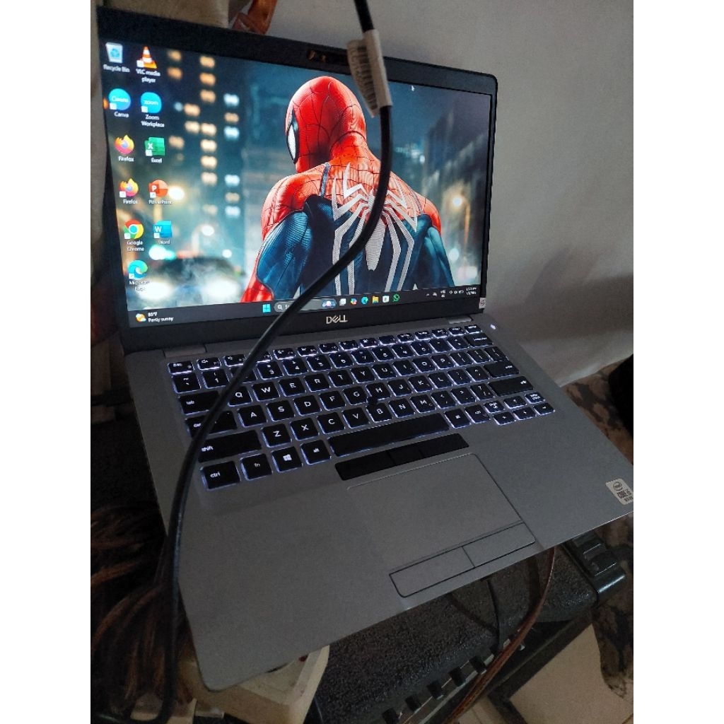 Laptop Dell i5 gen10 layar sentuh