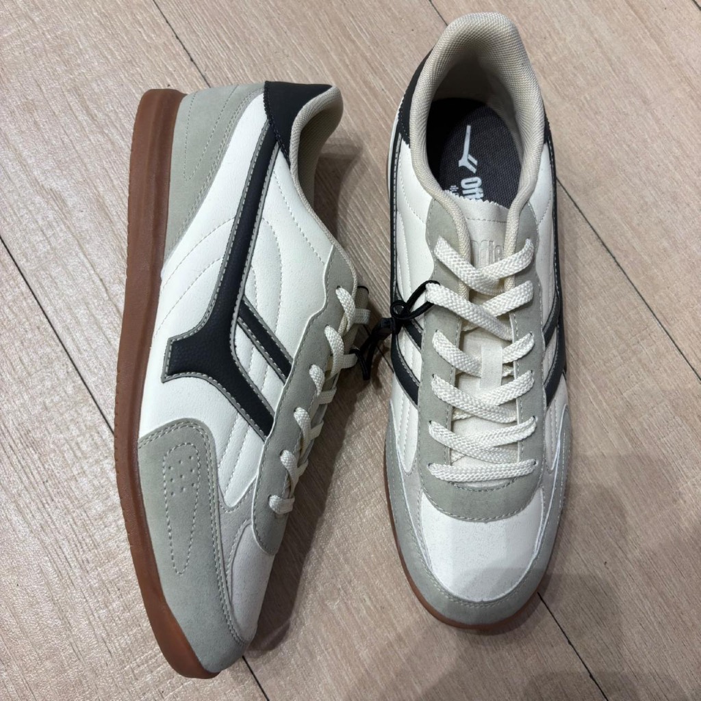 Jastipp. Shoes Pull&Bear (Man)