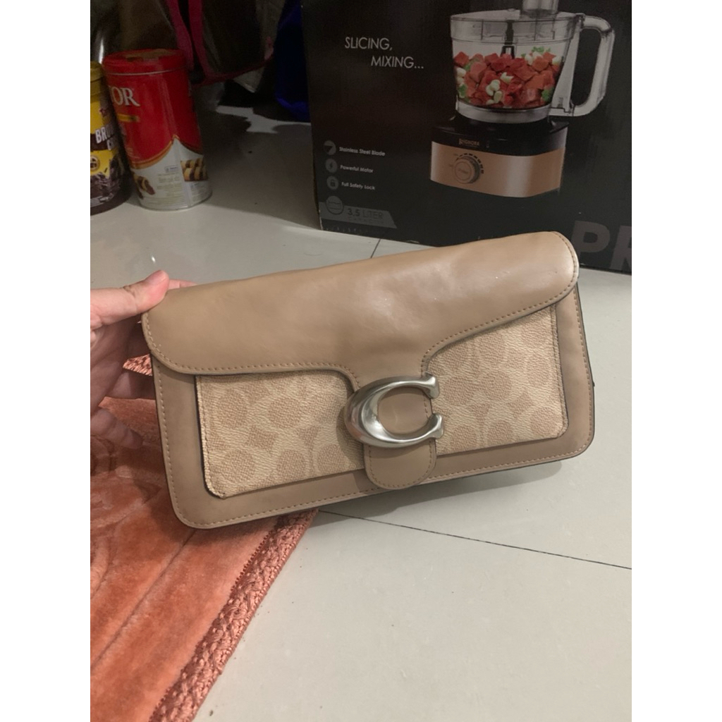 Coach Tabby 26 Shoulder Bag Apricot Signatur Authentic