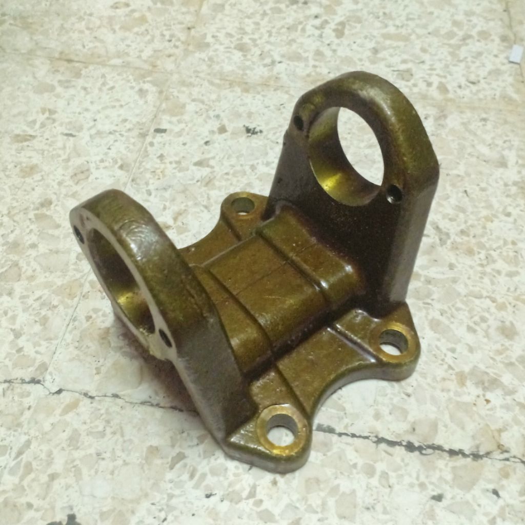 Flange Joint Fuso 6D22 8DC GUM 83 52MM