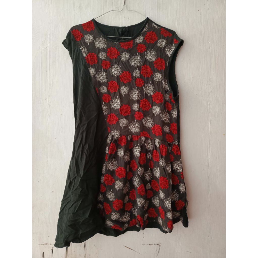 Mini Dress Motif Bunga Size S
