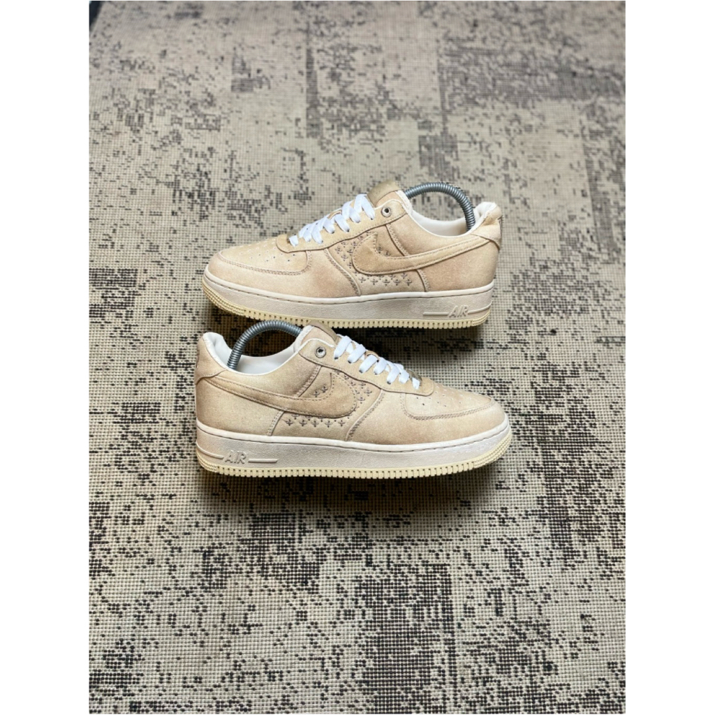 Nk. Air force1 beige 41