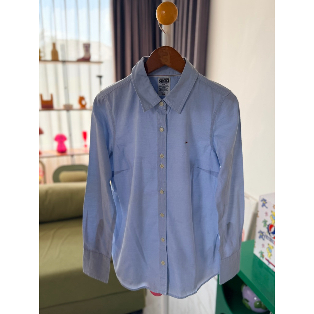 Kemeja Tommy Hilfiger